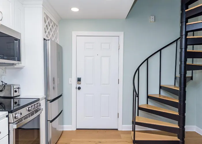 Apartment 127th Street Ocmd